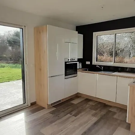 펜션 Maison Bois Recente Lantic